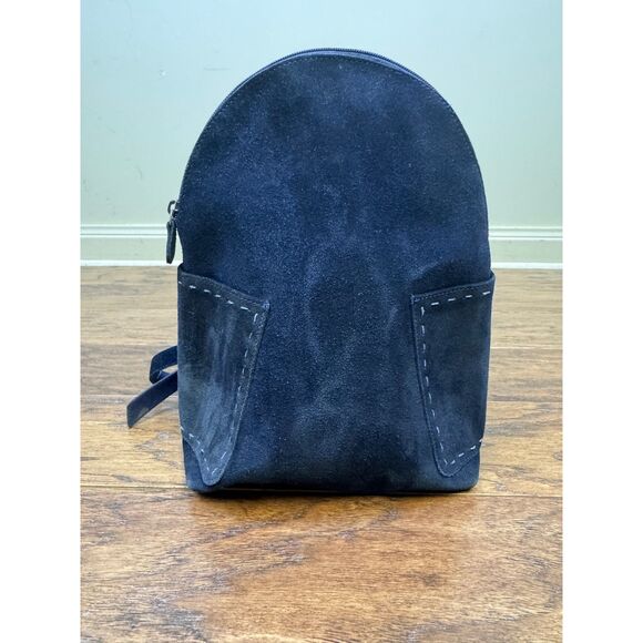 GAP Genuine Suede Black Backpack, Vintage, Adjustable Straps - Picture 1 of 9